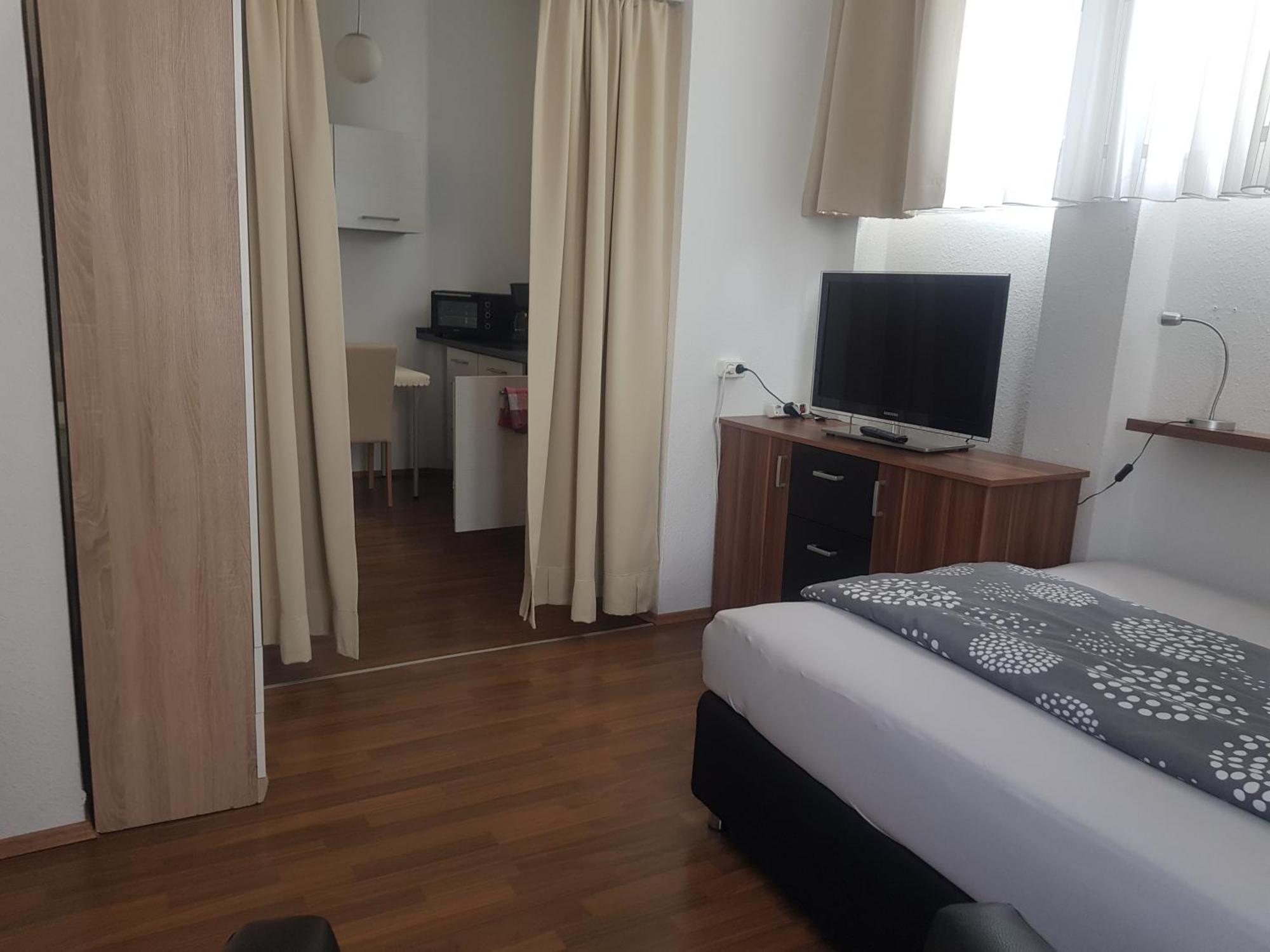 Ferienwohnung Fiwa Fewo-1 Und Fewo-2 Pirmasens Room photo